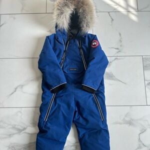 Canada goose 12-24month snowsuit with fur